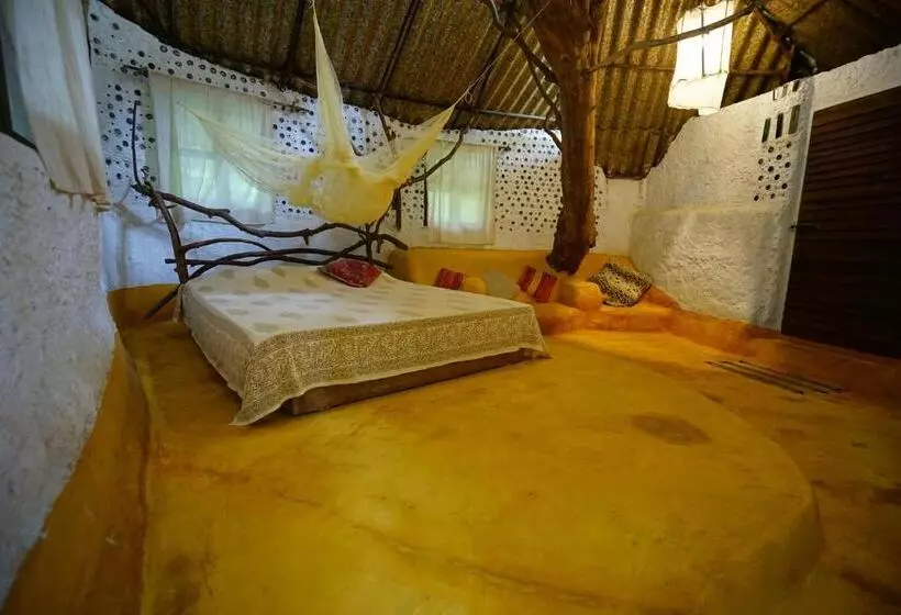 تختخواب و صبحانه Saraya