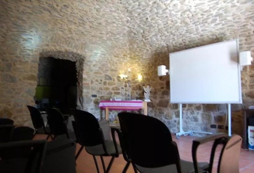 ホテル Agriturismo Lucchettiferrari