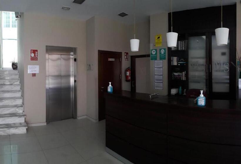 فندق Alda Barraña Playa