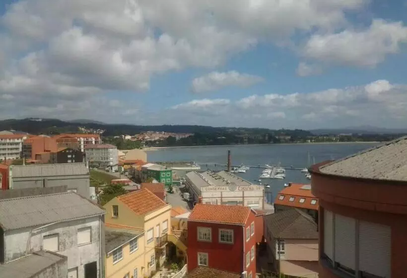 ホテル Alda Barraña Playa