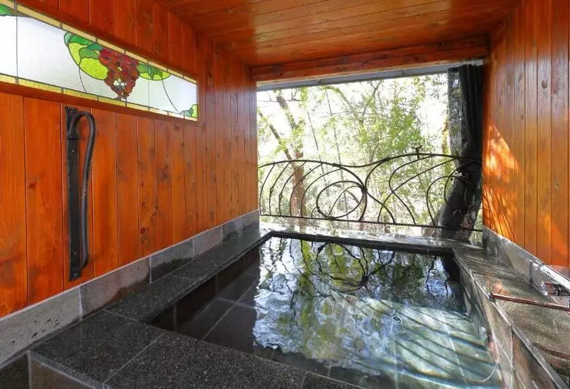 Majatalo 小さなホテルセラヴィ