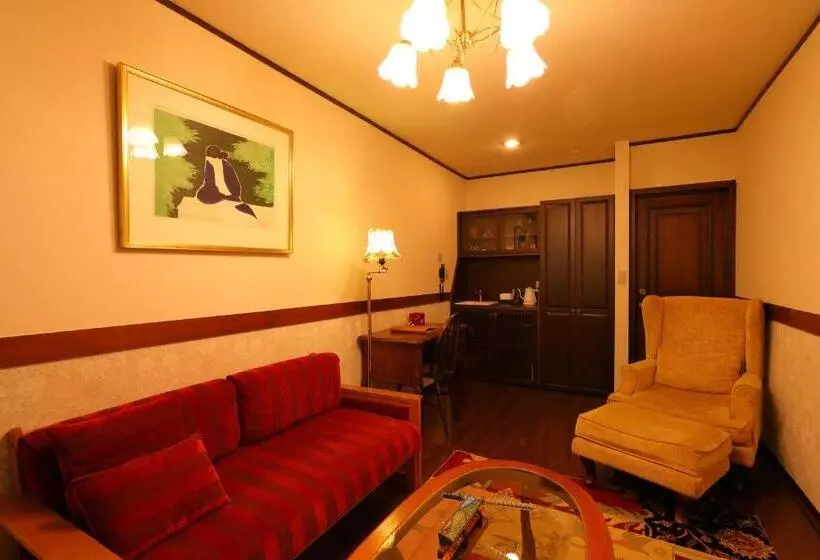 Majatalo 小さなホテルセラヴィ