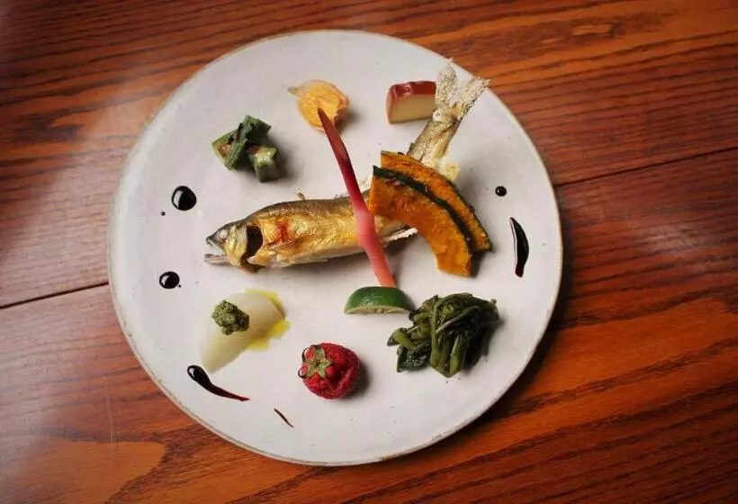 Majatalo 小さなホテルセラヴィ