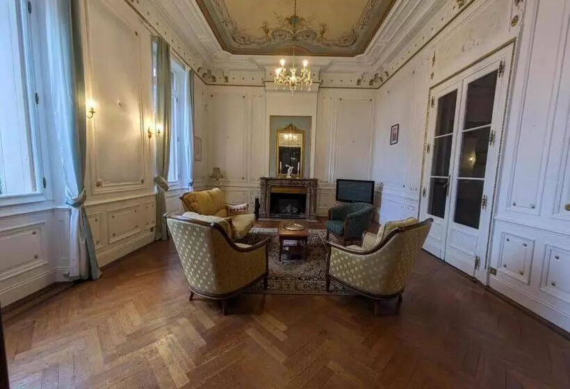 Majatalo Château De Camperos