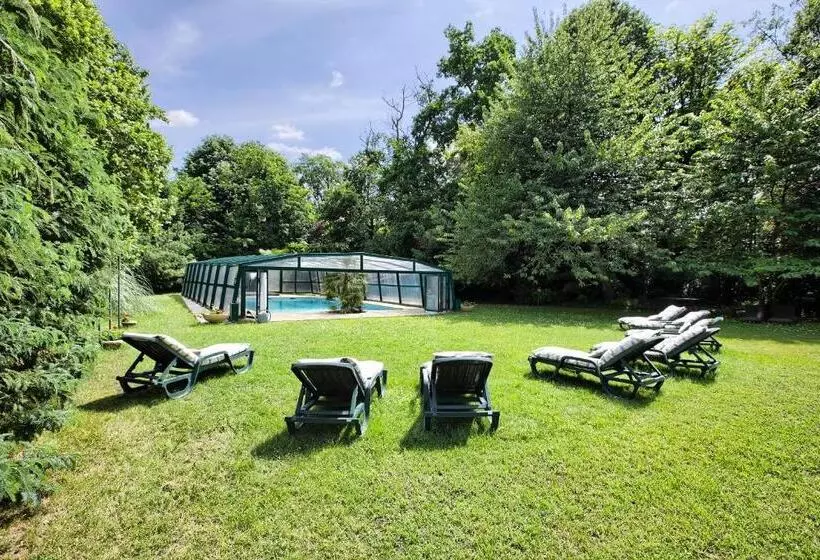 Majatalo Château De Camperos