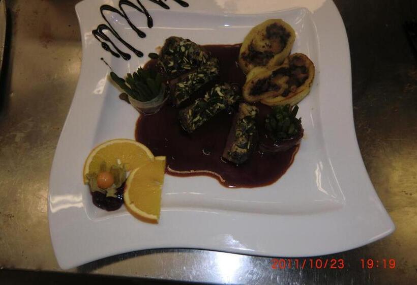 ペンション Gasthof Murtalerhof