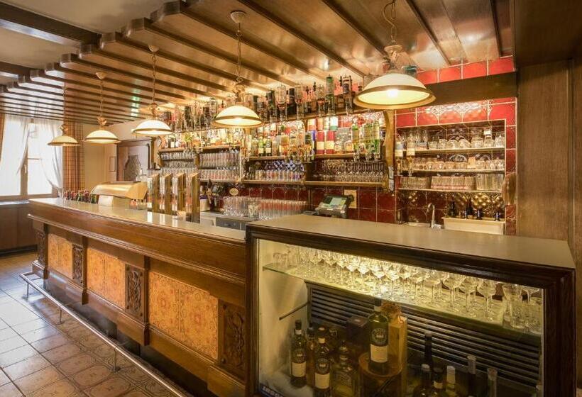 ペンション Gasthof Murtalerhof