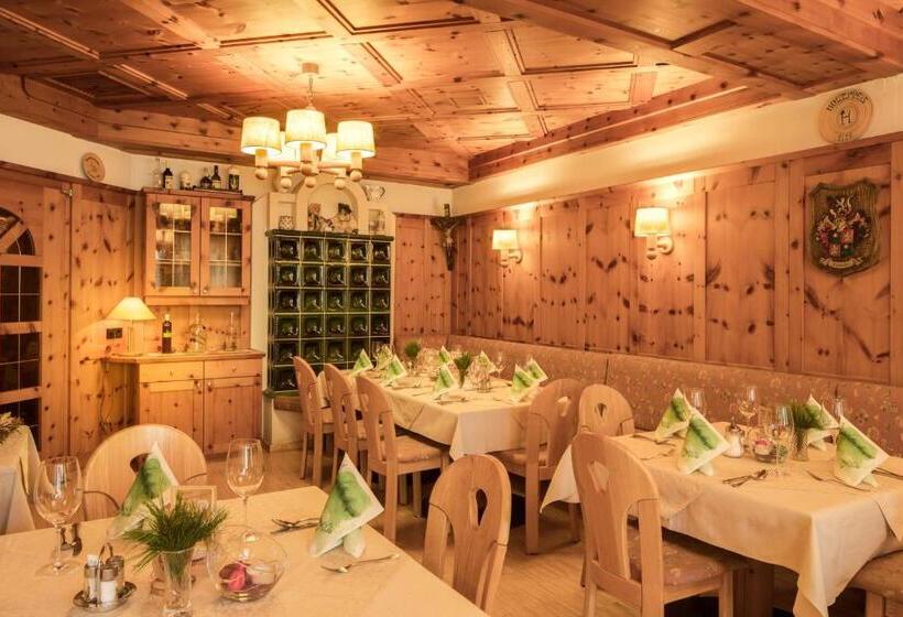 ペンション Gasthof Murtalerhof