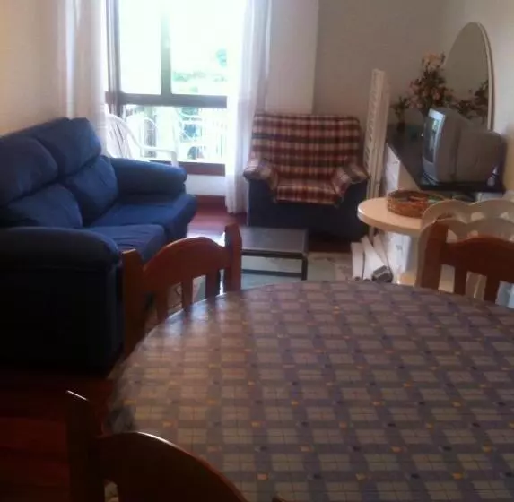 پانسیون Habitaciones López Azcona