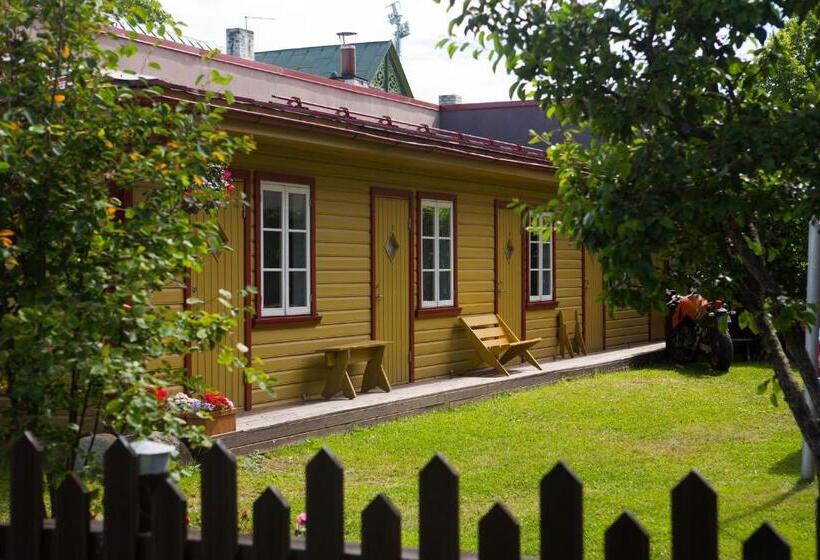 پانسیون Rannapargi Housing