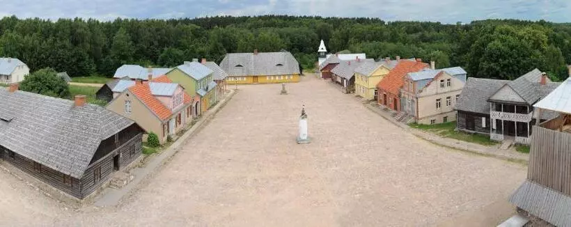 پانسیون Stay At Lithuanian Folk Museum
