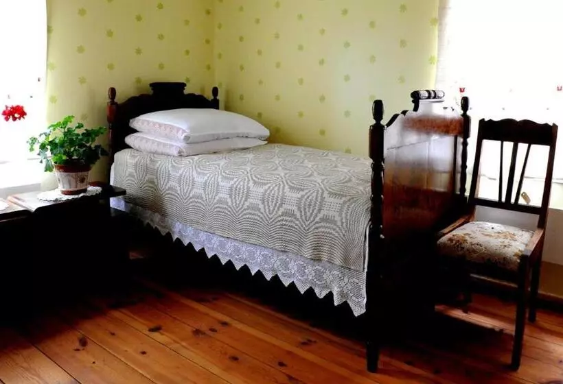 پانسیون Stay At Lithuanian Folk Museum