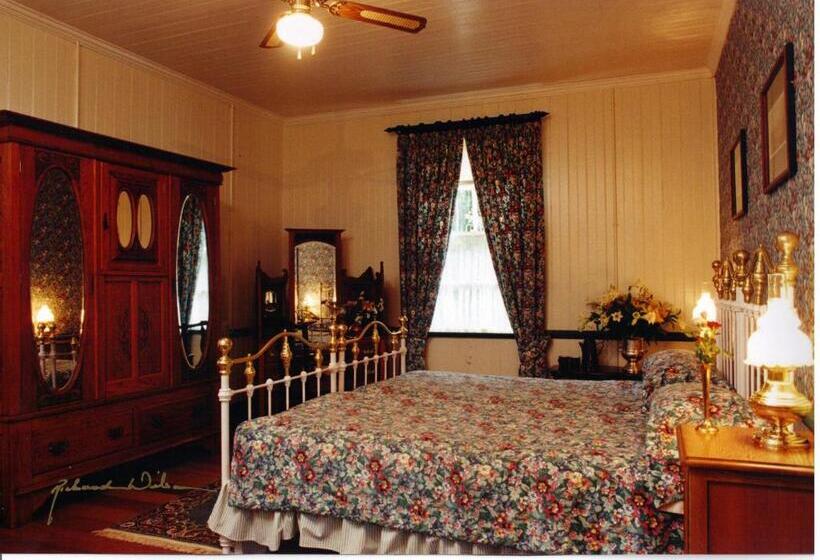 The Royal Hotel Pilgrims Rest