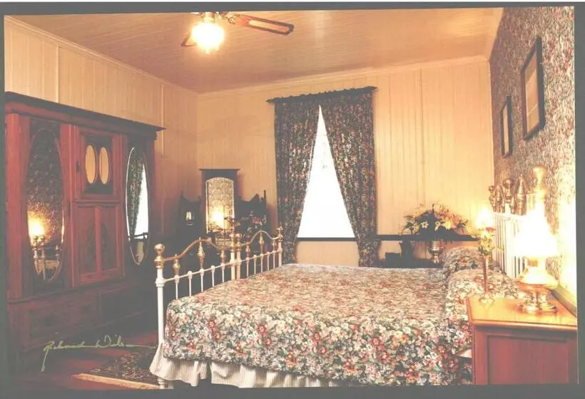 The Royal Hotel Pilgrims Rest