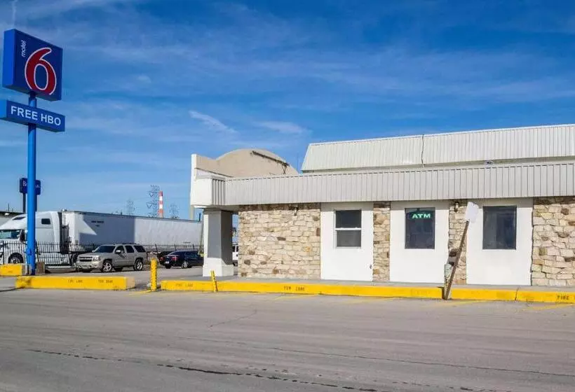 ホテル 465 By Regency