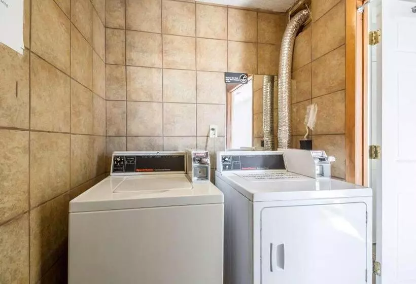 ホテル 465 By Regency