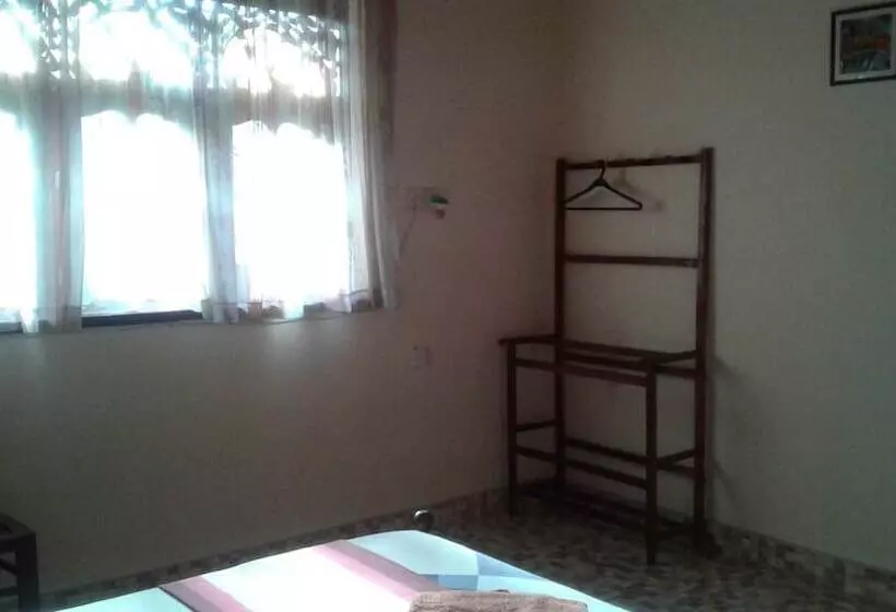 تختخواب و صبحانه Villa Rodrigo