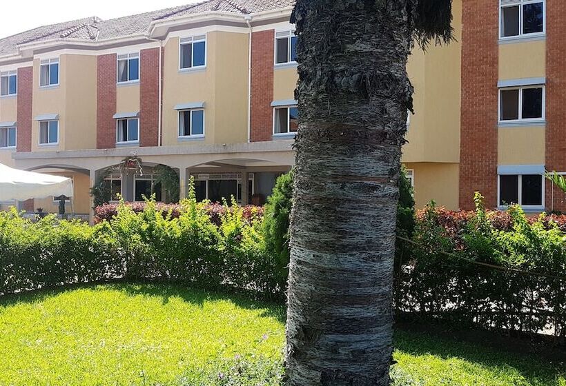 Central Inn Hotel Entebbe