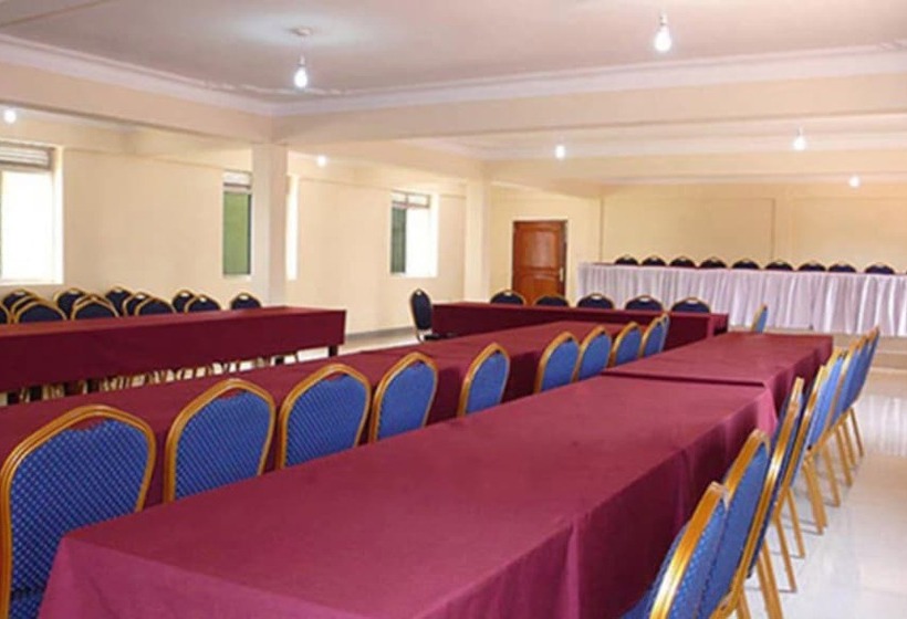 Central Inn Hotel Entebbe
