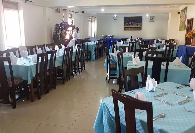 Central Inn Hotel Entebbe