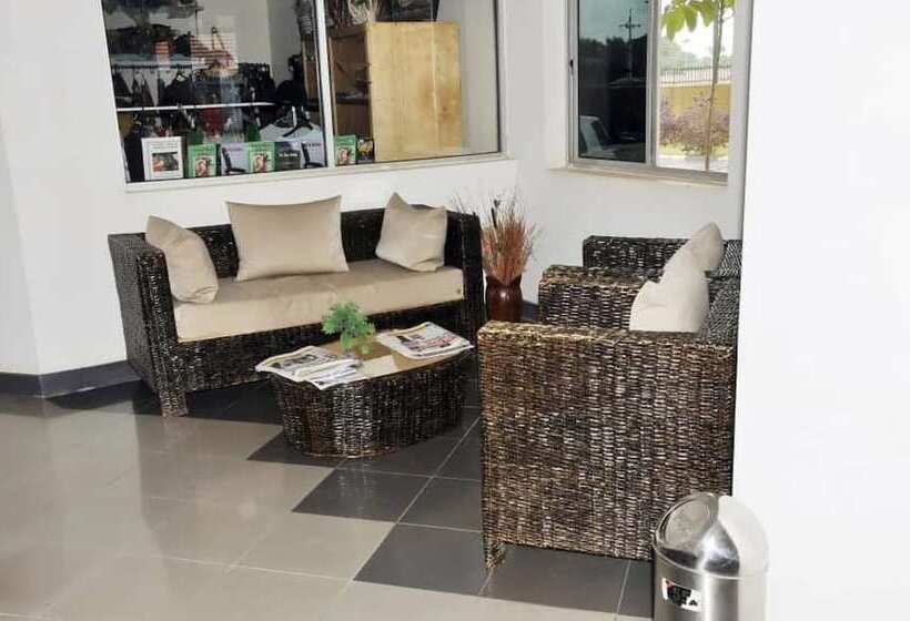 Central Inn Hotel Entebbe