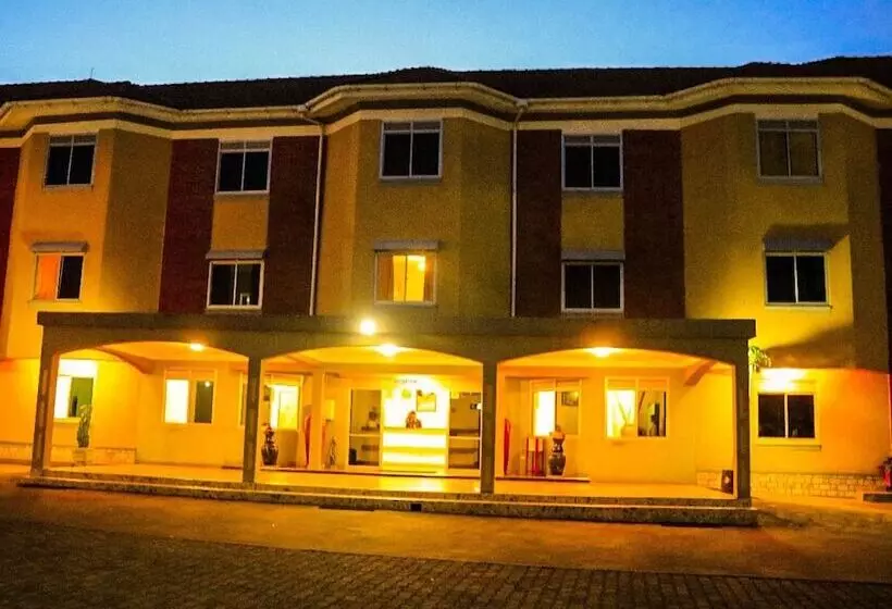 Central Inn Hotel Entebbe