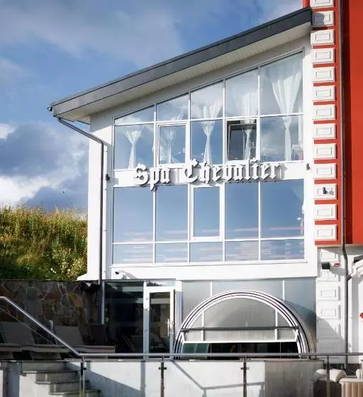 Chevalier Hotel & Spa