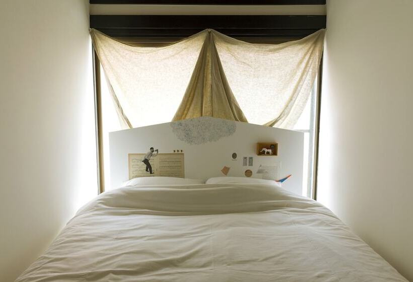 Hostel Yuigahama & Soba Bar