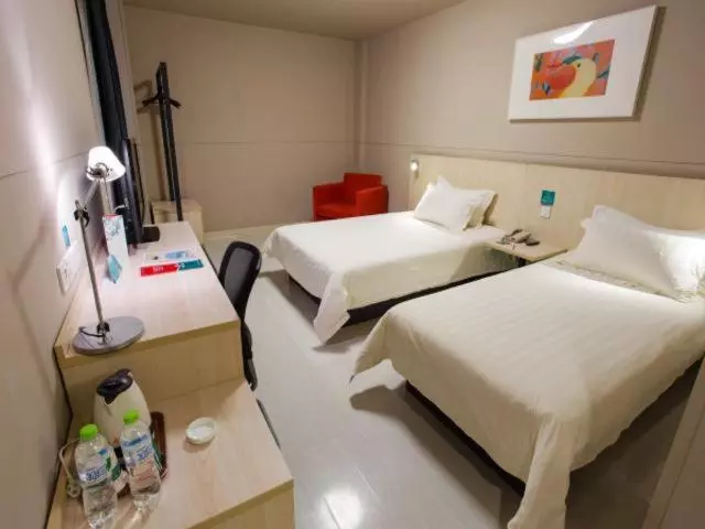Hotelli Jinjiang Inn Xuzhou Jinshanqiao Development Zone Dongshan Road