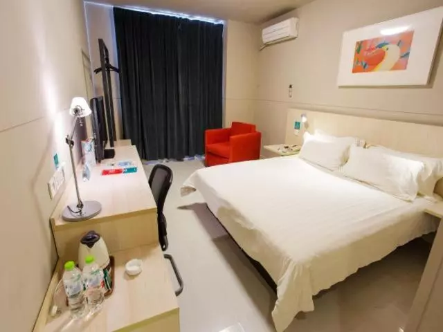 Hotelli Jinjiang Inn Xuzhou Jinshanqiao Development Zone Dongshan Road