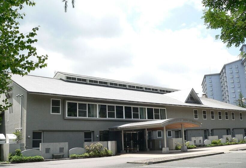 Hotelli Kusatsu Green Park Palace