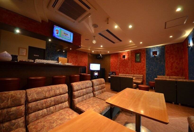 Hotelli Kusatsu Green Park Palace