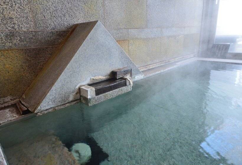 Hotelli Kusatsu Green Park Palace