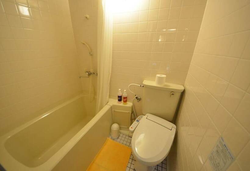 Hotelli Kusatsu Green Park Palace