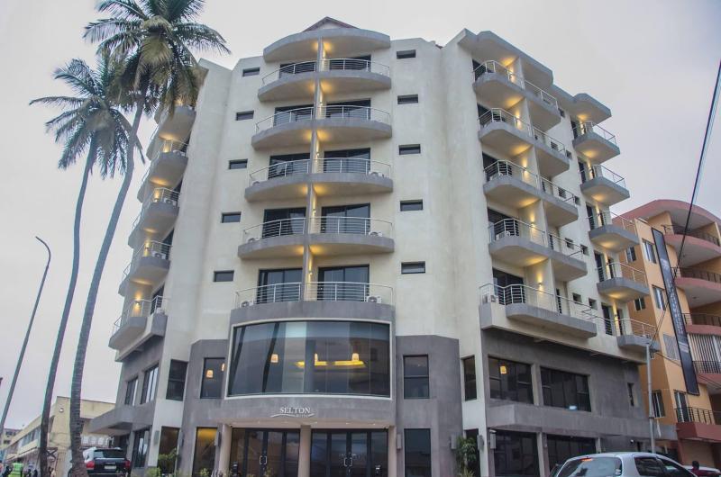 هتل Selton
