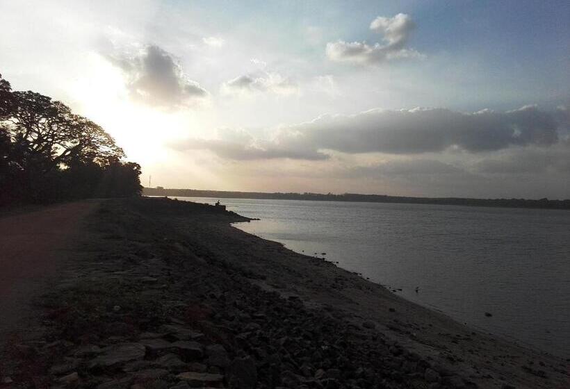 هتل Sudunelum Holiday Resort