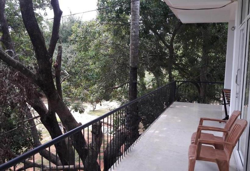 هتل Sudunelum Holiday Resort