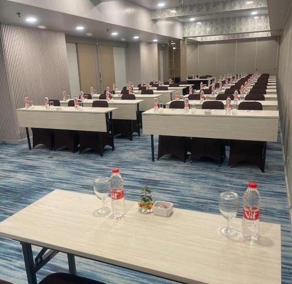 Unisi Hotel Malioboro Jogja Syariah