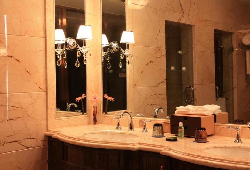 בית מלון כפרי Xining Sapphire