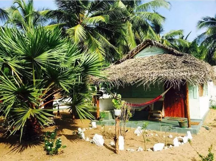 ユースホステル Sun Wind Beach Kalpitiya Kite Resort