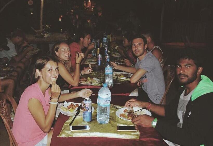 هاستل Sun Wind Beach Kalpitiya Kite Resort