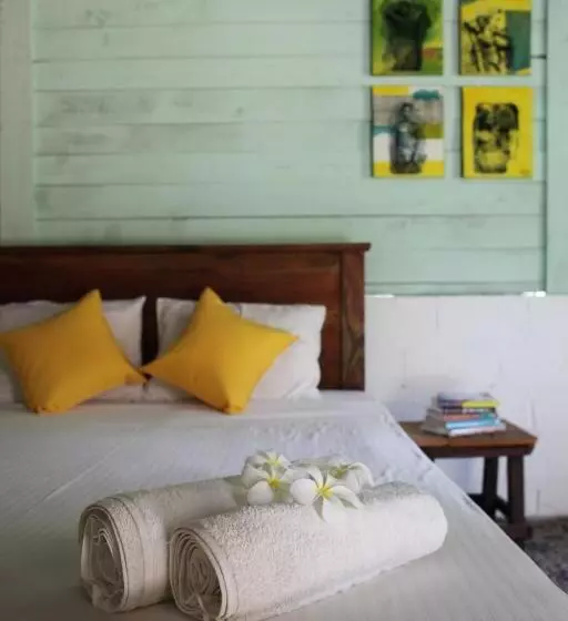 ユースホステル Sun Wind Beach Kalpitiya Kite Resort