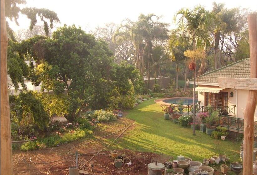 تختخواب و صبحانه 12 Fleetwood