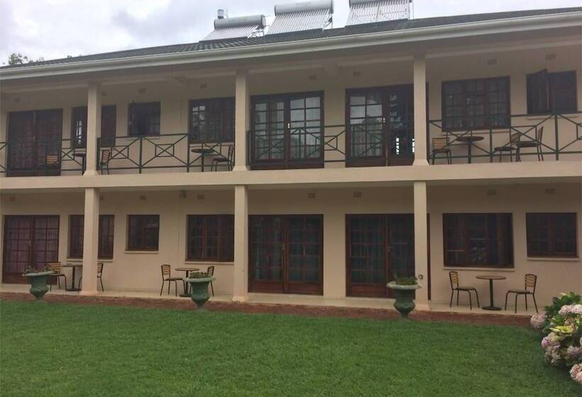 تختخواب و صبحانه 12 Fleetwood