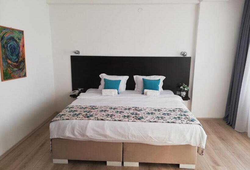 هتل Atlas City Center