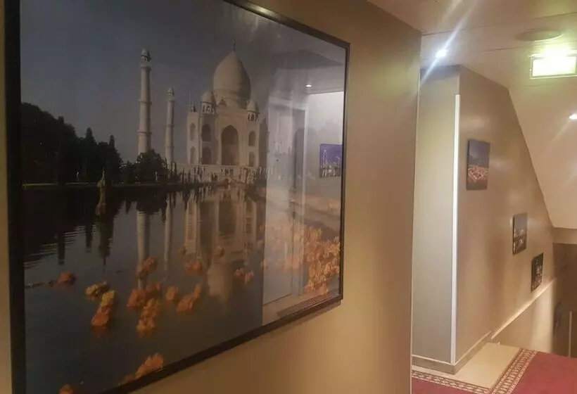 هتل Hôtel M Lys