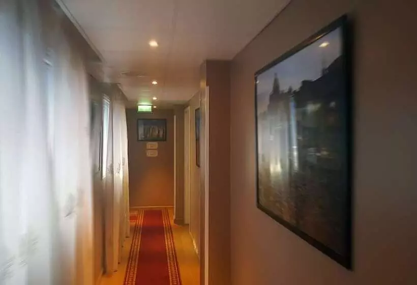 هتل Hôtel M Lys