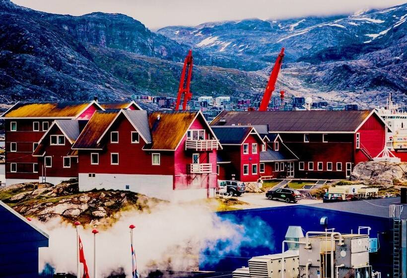 هتل Søma Nuuk