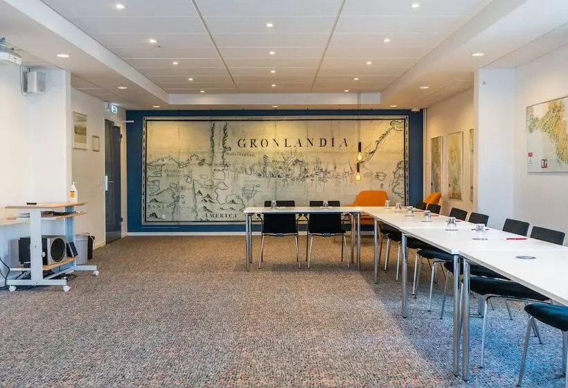 هتل Søma Nuuk