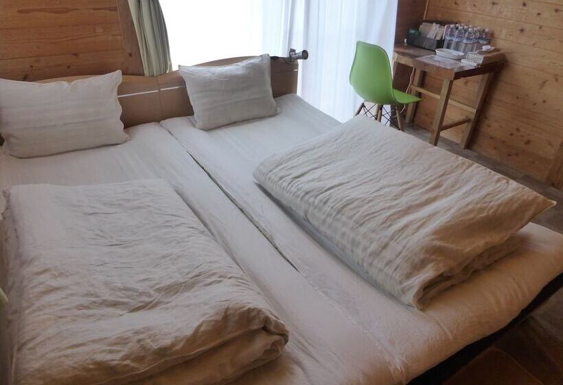 Bed and Breakfast Pension Blue Drop